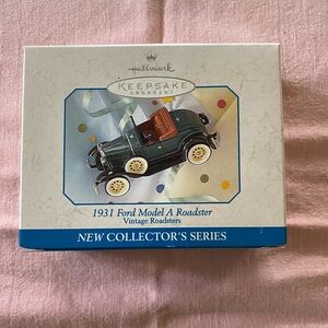 VTG 1998 Hallmark Roadster 1st in Series